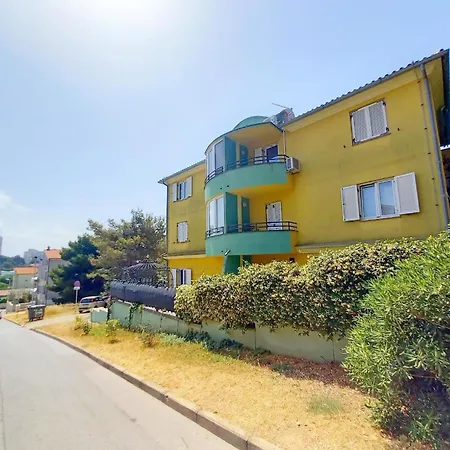 Fuer 3 Personen Ca 33 M In Pula, Istrien Und Umgebung Apartment *